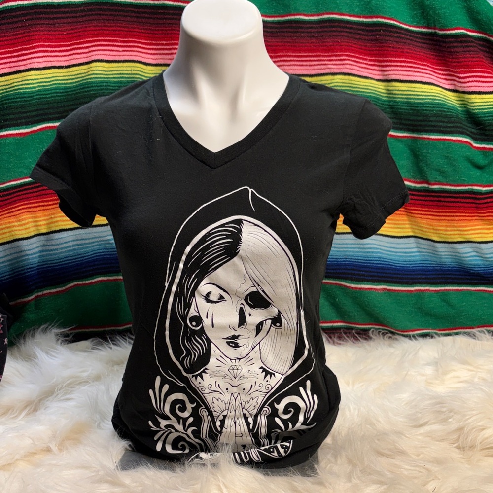 Mystic Black V-Neck Graphic Tee